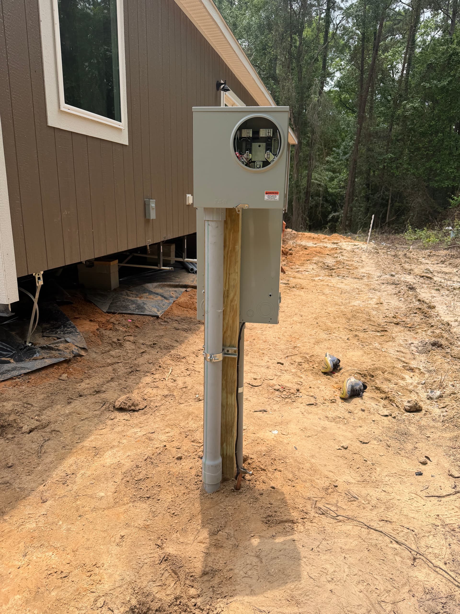 200 Amp Underground Service Install for a Mobile Home in Shepherd Texas image