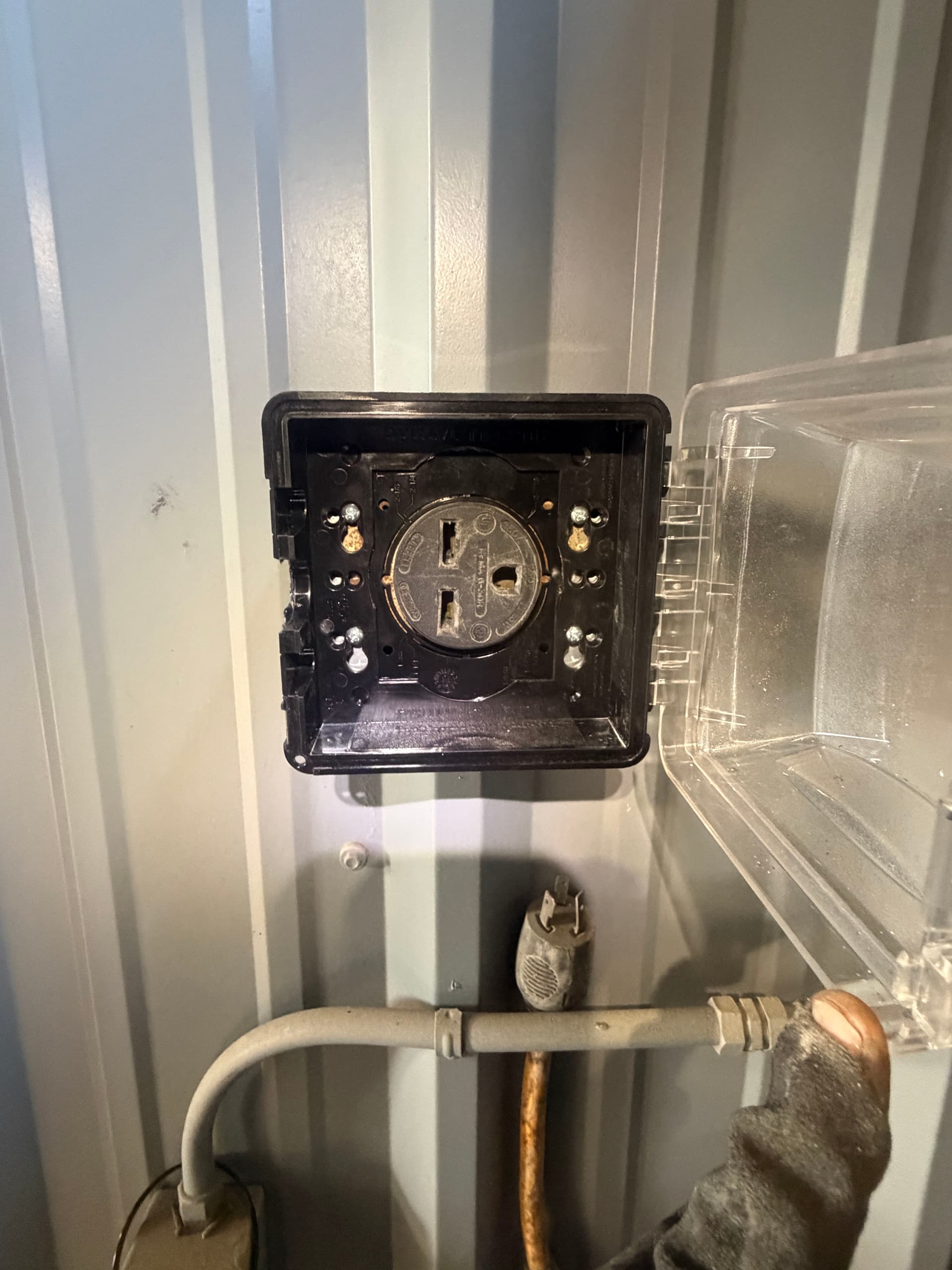 30 Amp 240V Outlet Installation for a Pressure Washer in Kingwood image